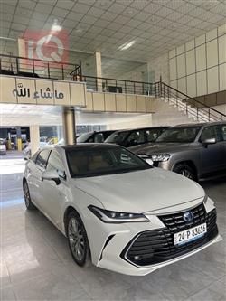 تويوتا أفالون